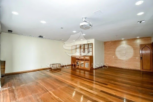 photos - 4