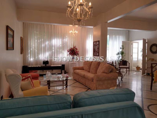 photos - 2