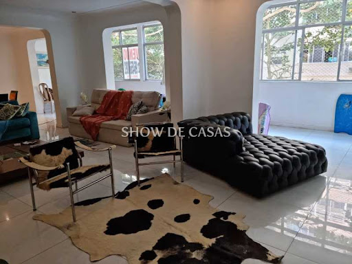 photos - 1