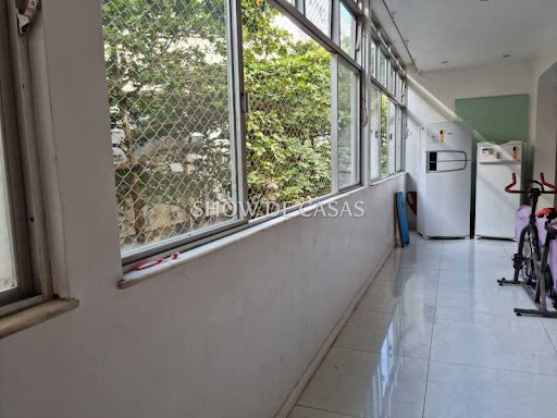 photos - 2