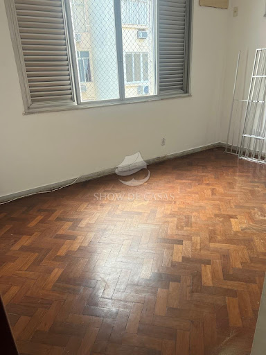 photos - 4