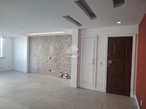 photos - 4