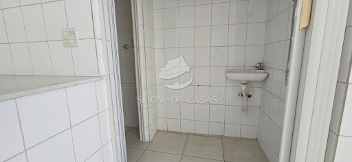 photos - 8