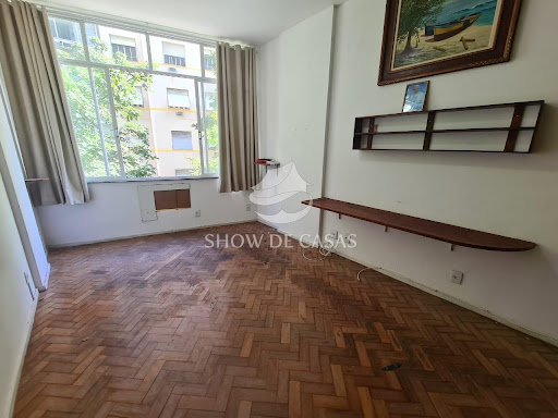 photos - 1