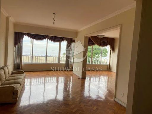 photos - 2