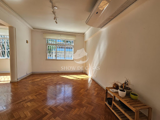 photos - 2