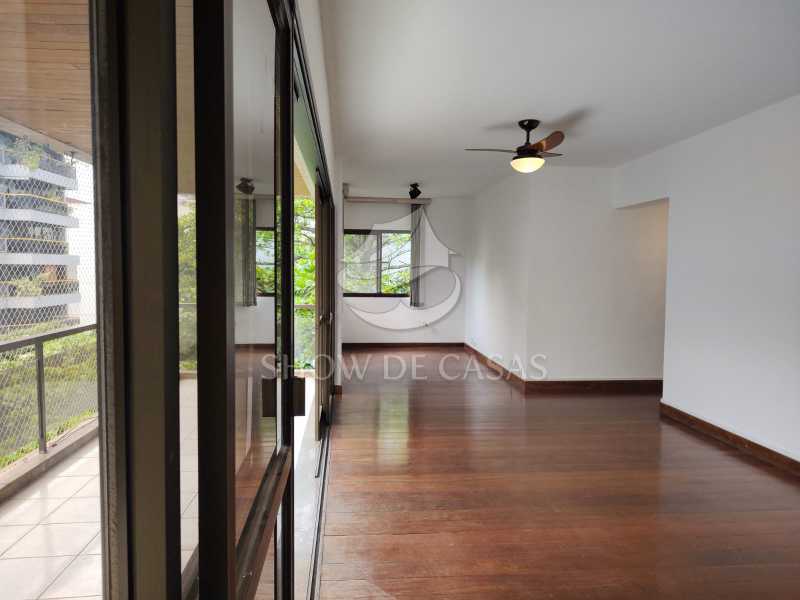 WhatsApp Image 2025-10-18 at 1 - 10