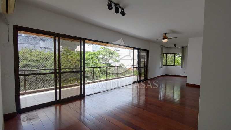 WhatsApp Image 2025-10-18 at 1 - 9