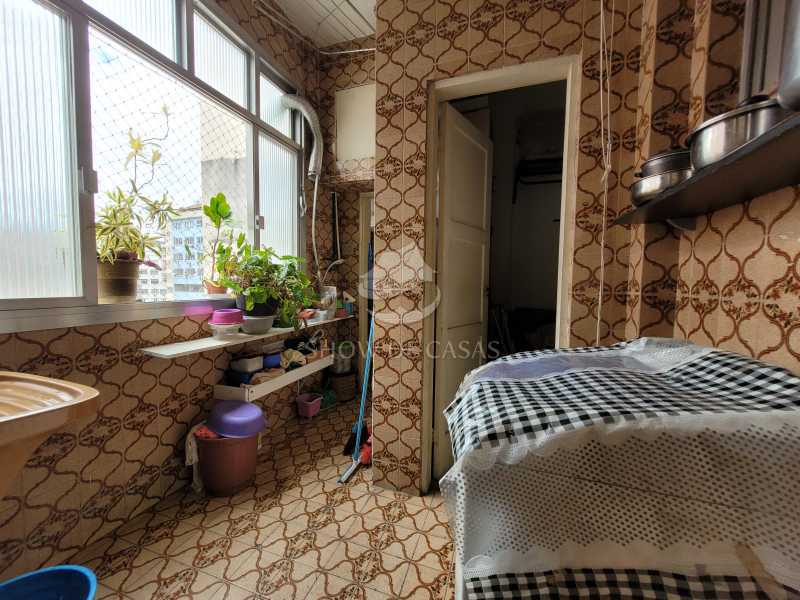 ÁREA DE SERVIÇO 3 - 23