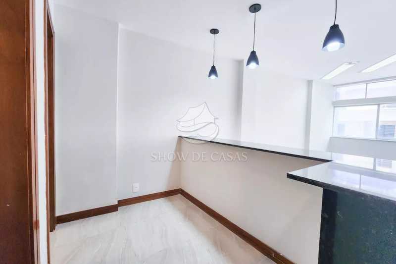 original895187891-435.80778961 - 16