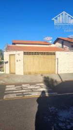 Ótima localização - Casa à venda Araguari,MG Fátima - R$ 350.000 - FRCA00003