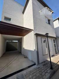 Casa em Condomínio 3 quartos à venda Araguari,MG - R$ 585.000 - FRCN30001