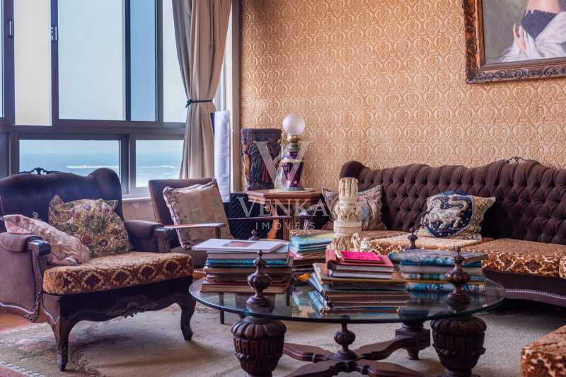 da8a5f21-518c-447b-9ef1-708ea0 - 18