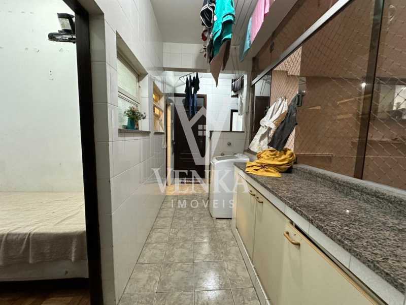 a61faea0-576e-4bc7-9b8d-d8fb67 - 27