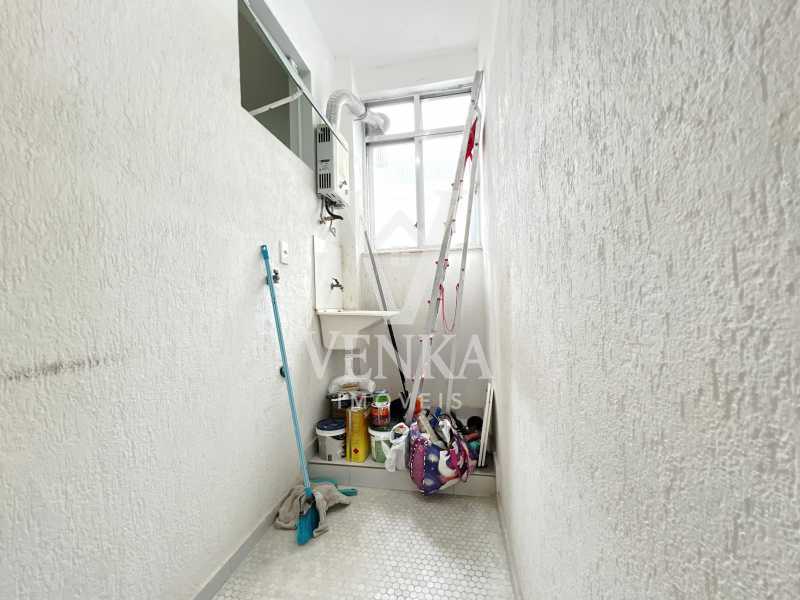 Área de serviço - 18