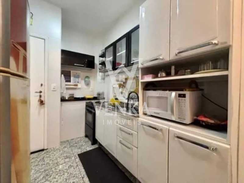 c3fd7a4b-03b1-4293-820e-37acee - 18