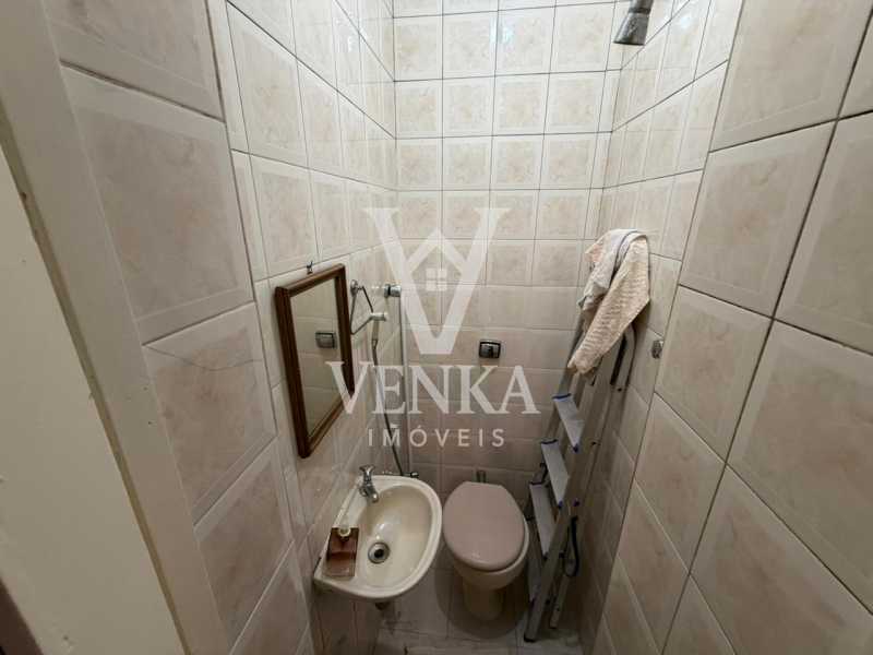 ee01550c-c653-444d-b1ff-2797a1 - 18