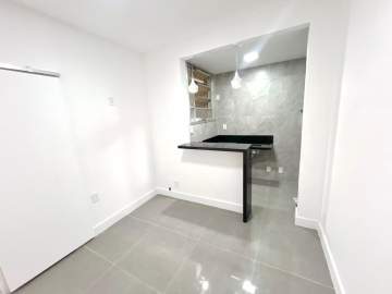 Apartamento 1 quarto à venda Rio de Janeiro,RJ Copacabana - R$ 580.000 - VKAP10027