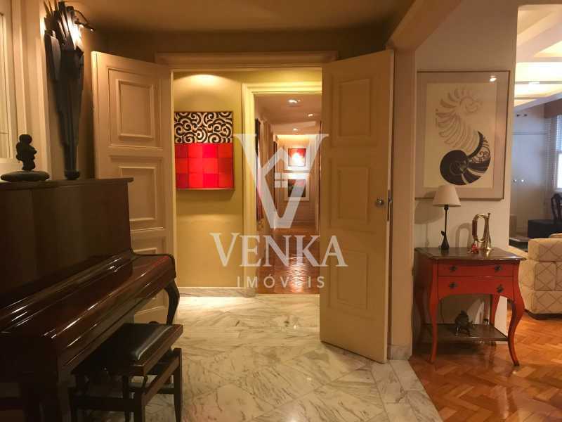 b2c1fd46-61f7-45fe-b389-8af4a1 - 17