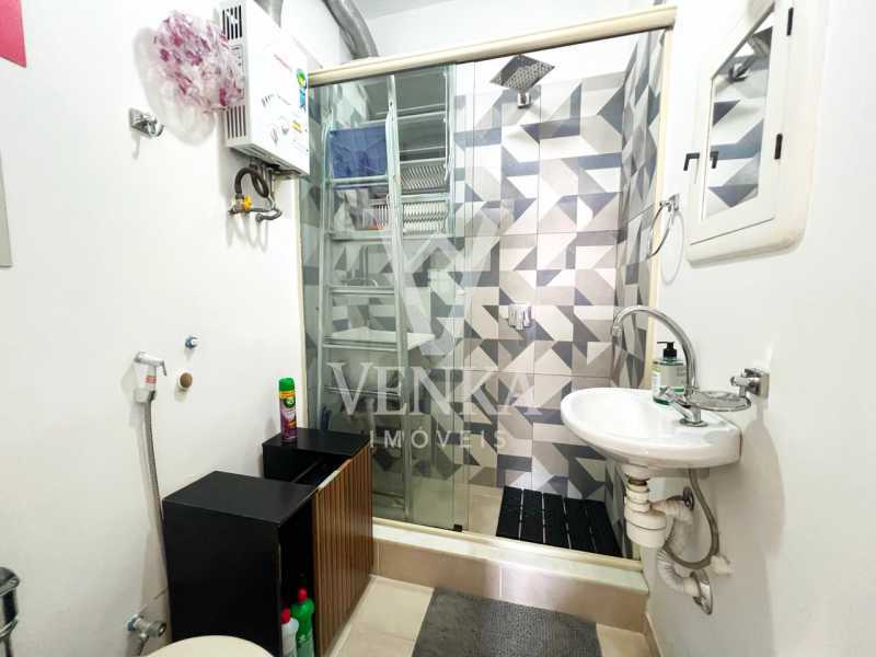 95c04727-e227-4cf3-8d36-13cf42 - 17