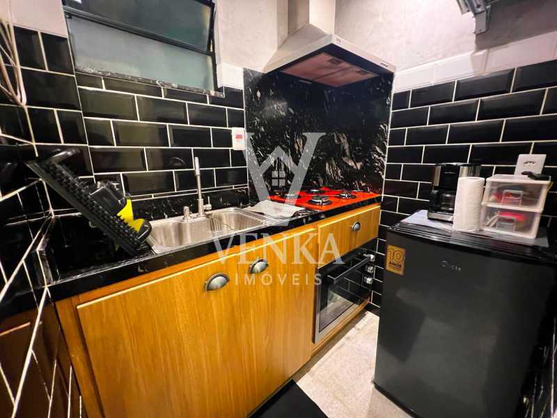 eb848047-0131-445e-8e84-a01c80 - 9