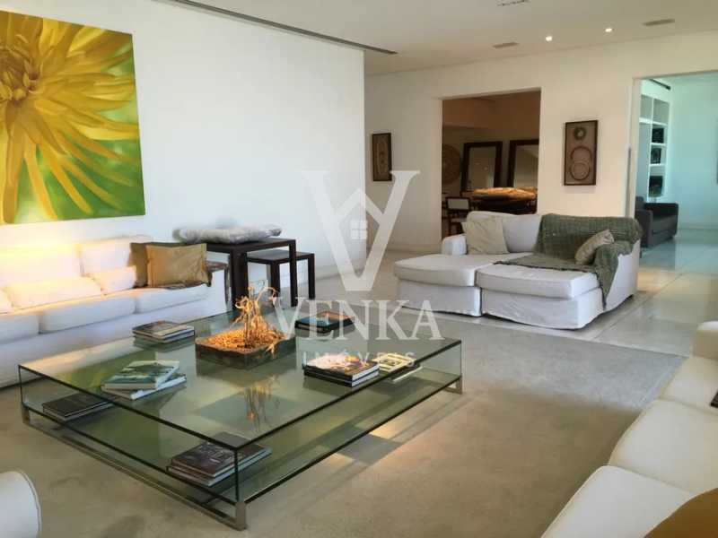 d6b4846a-39e3-4af2-87ea-673d69 - 1