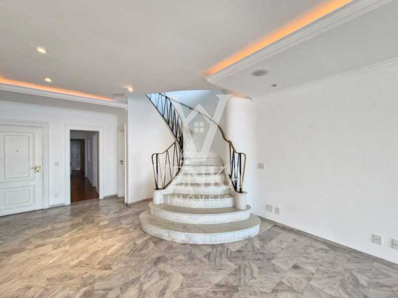 7d32b24d-4059-44a1-bf2d-1579bd - 10