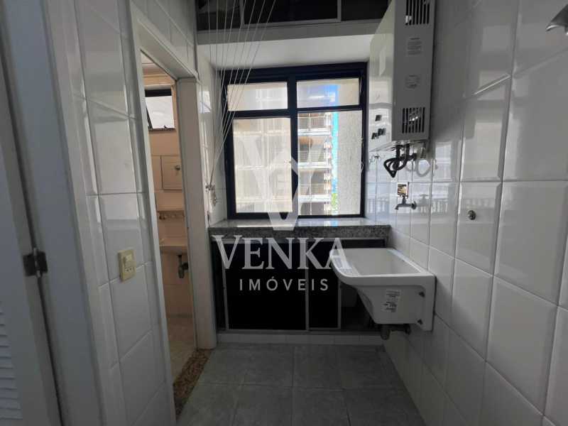 Área de serviço - 22