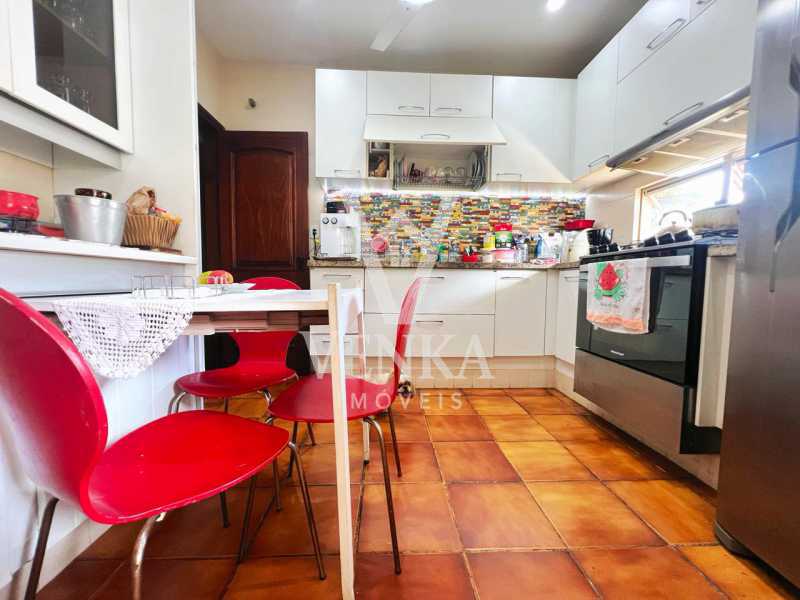 f97ae55d-9a1c-4000-a926-d5d4a0 - 18