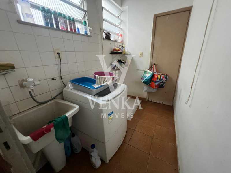 Área de Serviço - 26