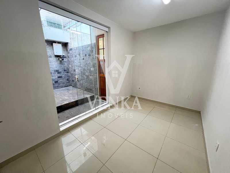 8 Quarto _ Varanda. - 11