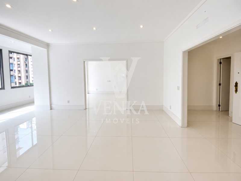 Conheça 06_interior_moderno_vazio_e_lu do imóvel - Apartamento à venda Rua Paula Freitas,Rio de Janeiro,RJ Copacabana - R$ 2.200.000 - VKAP40116 - 6 06_interior_moderno_vazio_e_lu - 6