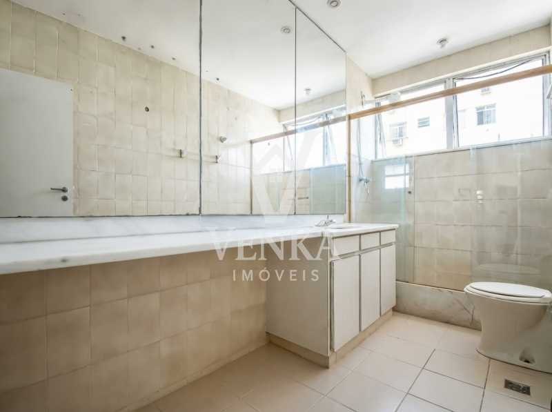 Conheça 04_banheiro_amplo do imóvel - Cobertura 3 quartos à venda Rio de Janeiro,RJ Copacabana - R$ 1.260.000 - VKCO30025 - 15 04_banheiro_amplo - 15