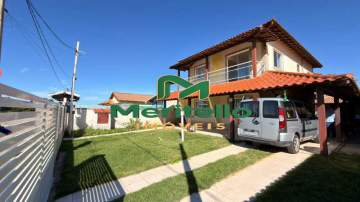 Ótima localização - Casa Frente Mar em Condomínio Fechado: O Privilégio de Acordar com Vista para o Oceano - MICN40003