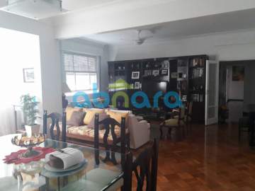 Ótima localização - 5 Quartos - 278 m2 - 1 Vaga - Quadra da Praia - CPAP50023