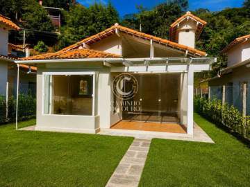 Imperdível - Casa 3 quartos à venda Itaipava, Petrópolis - R$ 750.000 - CMCA30019