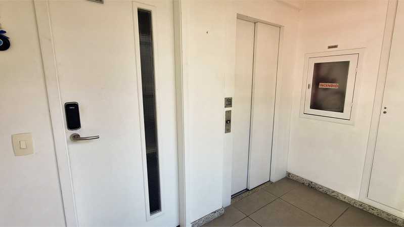 Conheça 01 do imóvel - Apartamento 2 Quartos com Suíte - CAAP20001 - 2 01 - 2