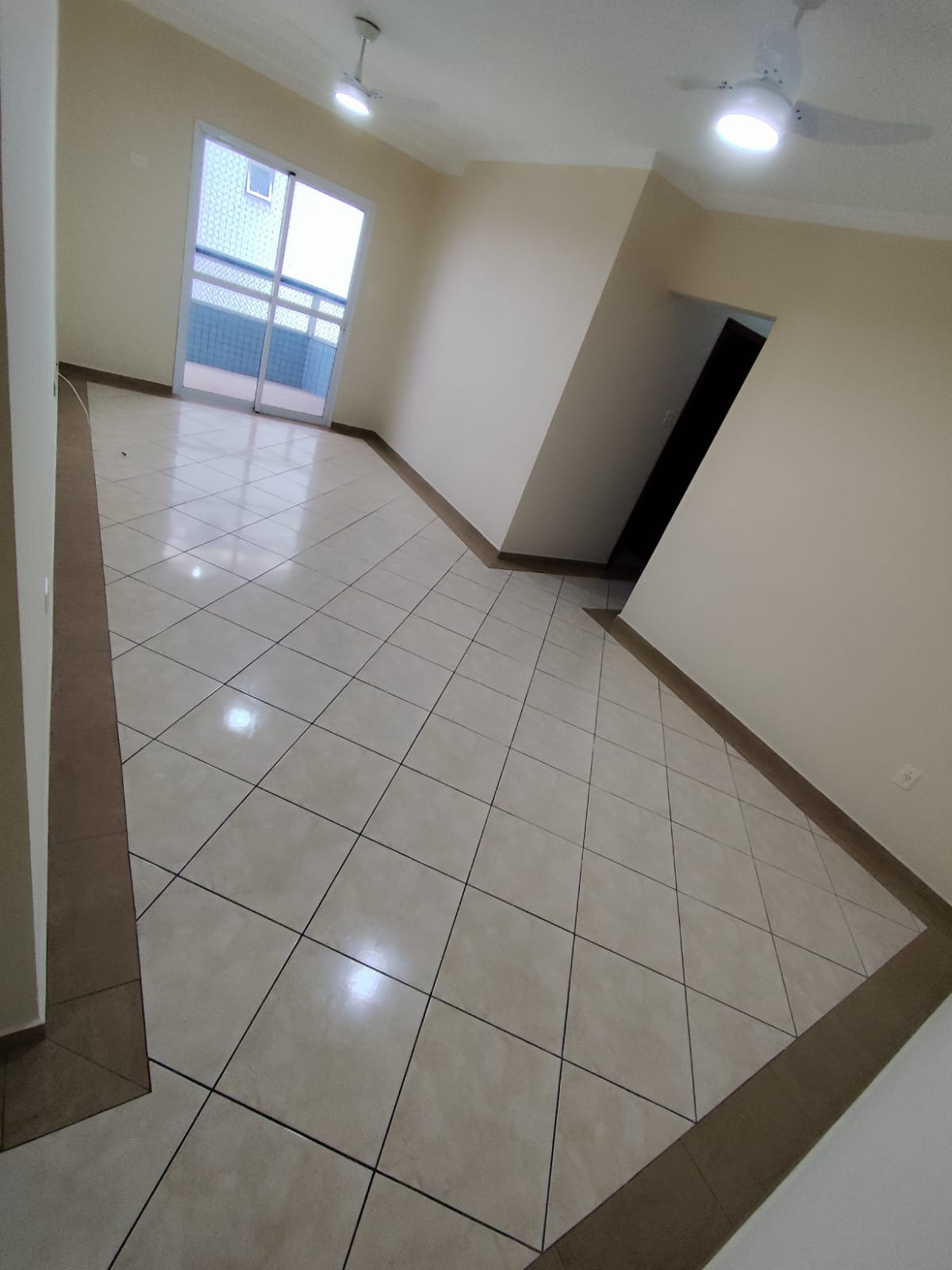 Foto 02 - 2