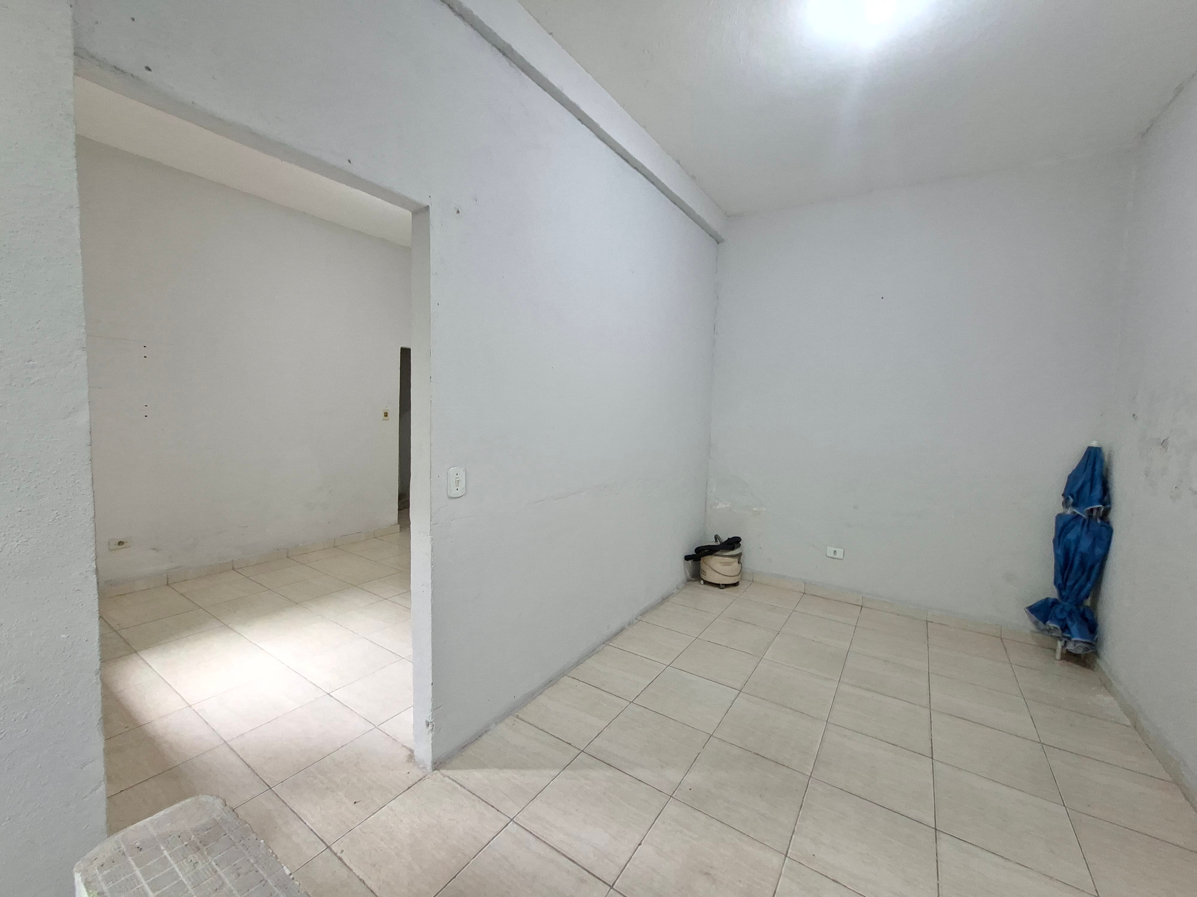 Foto 34 - 34