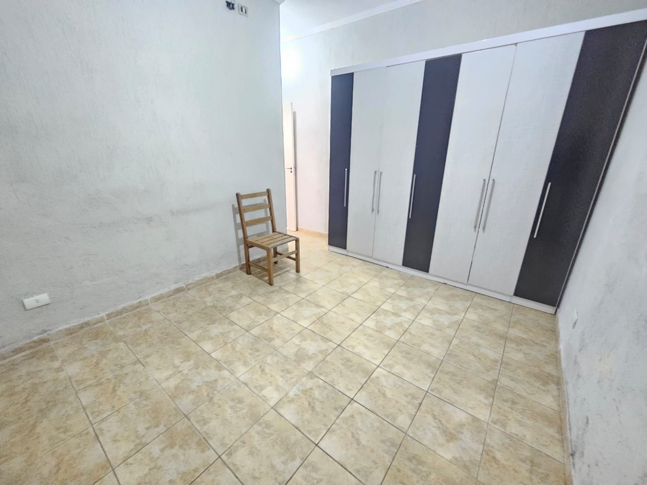 Foto 14 - 14