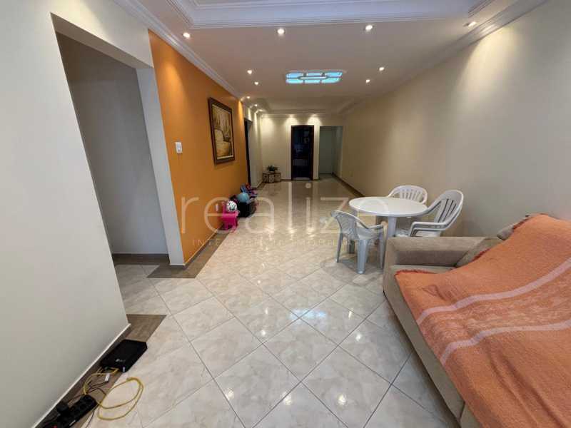 Conheça WhatsApp Image 2026-05-25 at 1 do imóvel - Apartamento 3 quartos à venda Praia Grande,SP - R$ 620.000 - RZAP30018 - 17 WhatsApp Image 2026-05-25 at 1 - 17