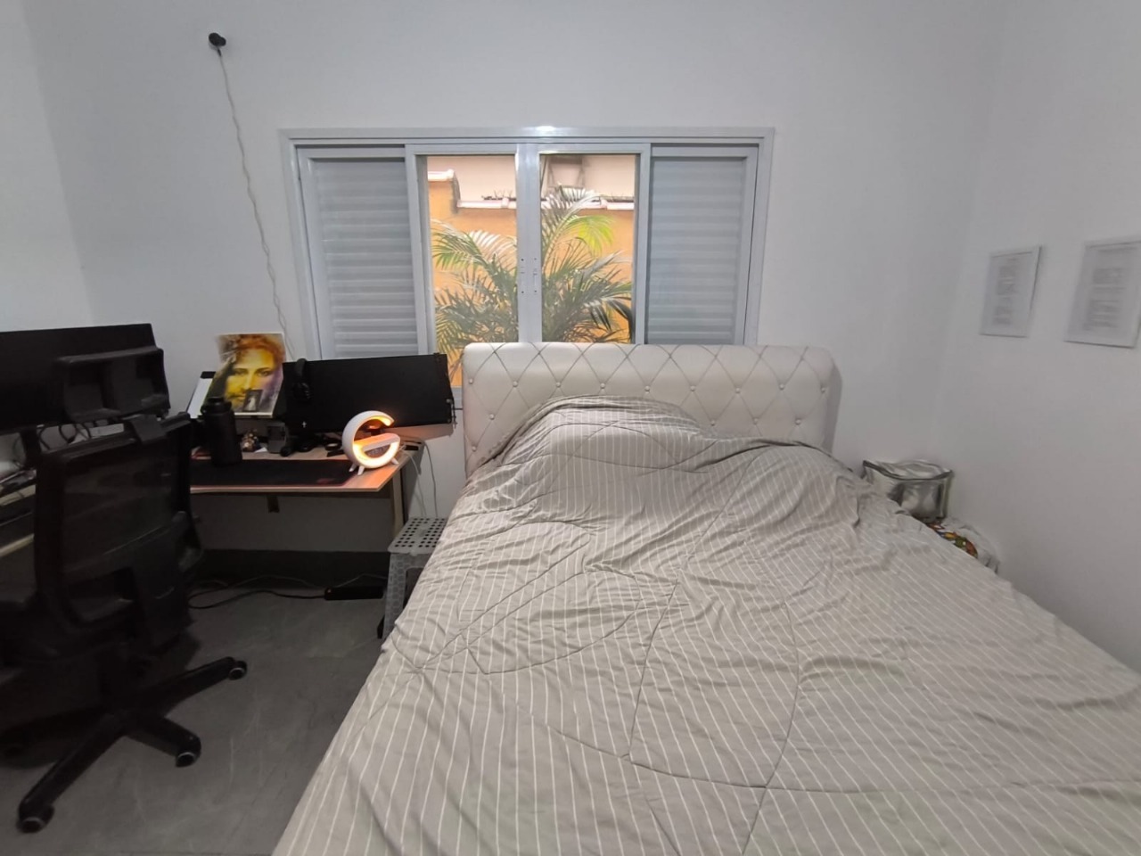 Foto 18 - 18
