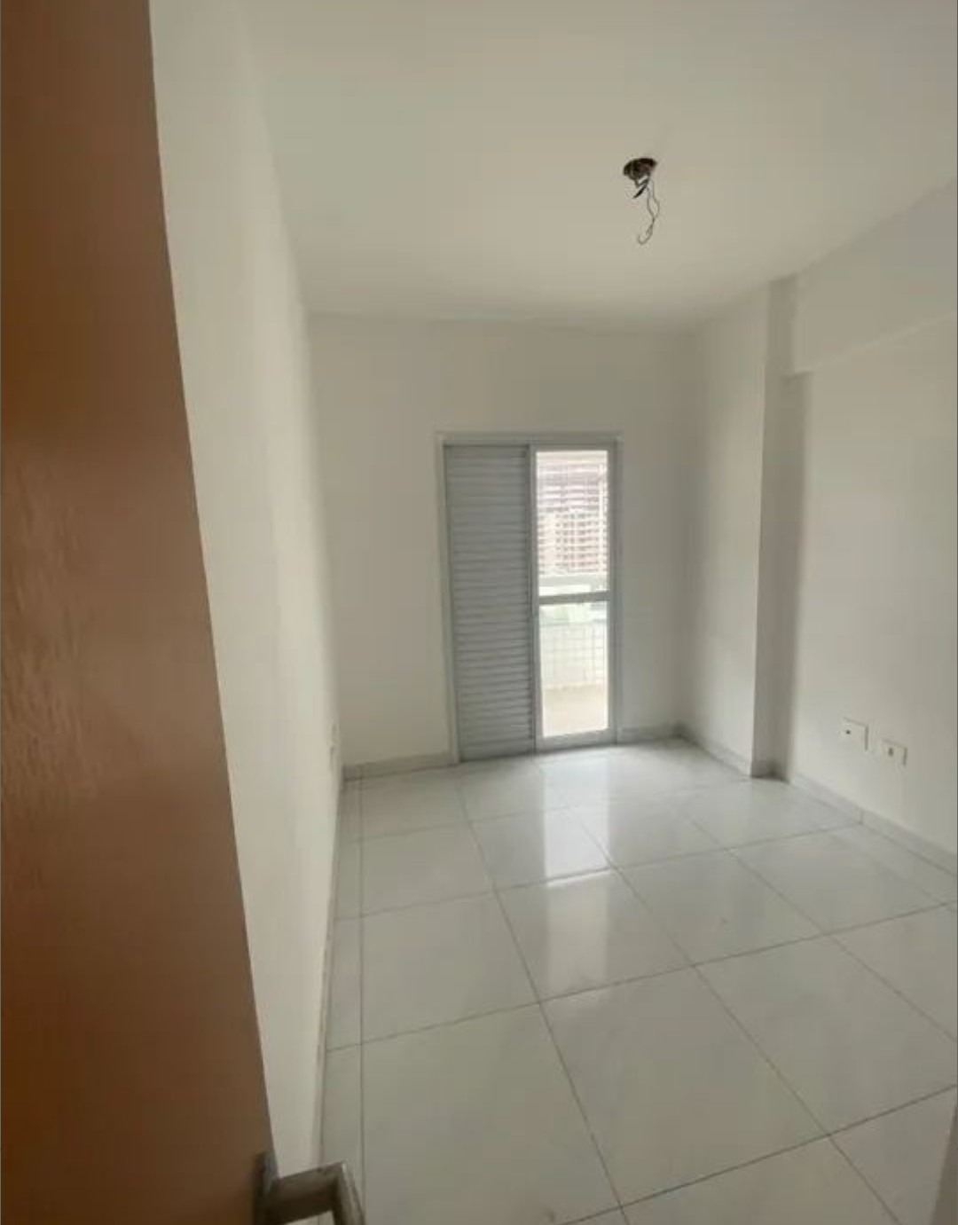 Foto 16 - 16