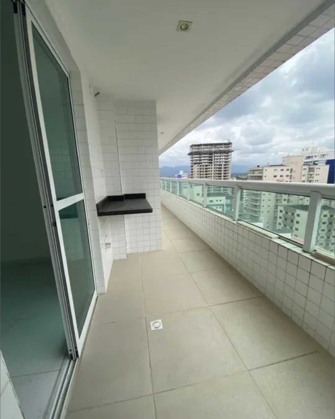 Foto 02 - 2