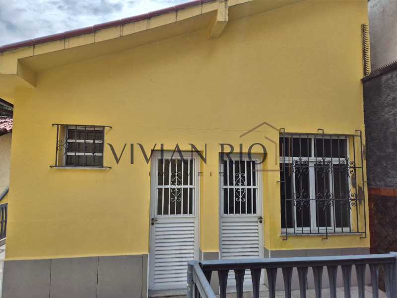 quartos atras - 20