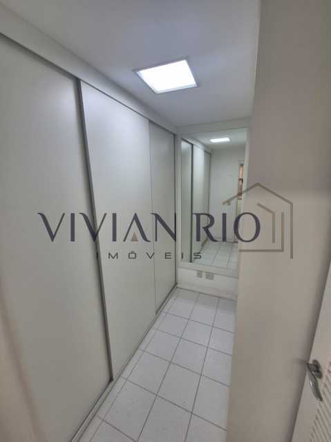 QUARTO DE SERVICO2. - 21