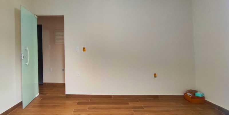Conheça WhatsApp Image 2026-06-16 at 2 do imóvel - Casa Linear, 3 quartos / 1 suíte com closet. ESPAÇOSA! com amplo quintal. Anchieta -Rio de Janeiro-RJ - TICA30011 - 12 WhatsApp Image 2026-06-16 at 2 - 12