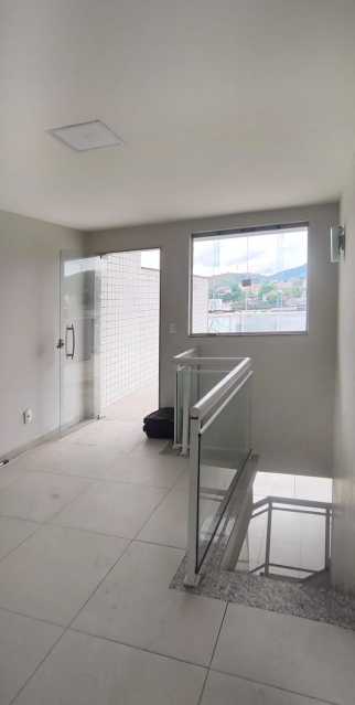Conheça WhatsApp Image 2026-09-11 at 0 do imóvel - Cobertura duplex. 3 quartos com 1 suíte, 1 vaga. Em condomínio fechado na Taquara. Ótima oportunidade quem busca localização com custo de condomínio otimizado. - TICO30001 - 19 WhatsApp Image 2026-09-11 at 0 - 19