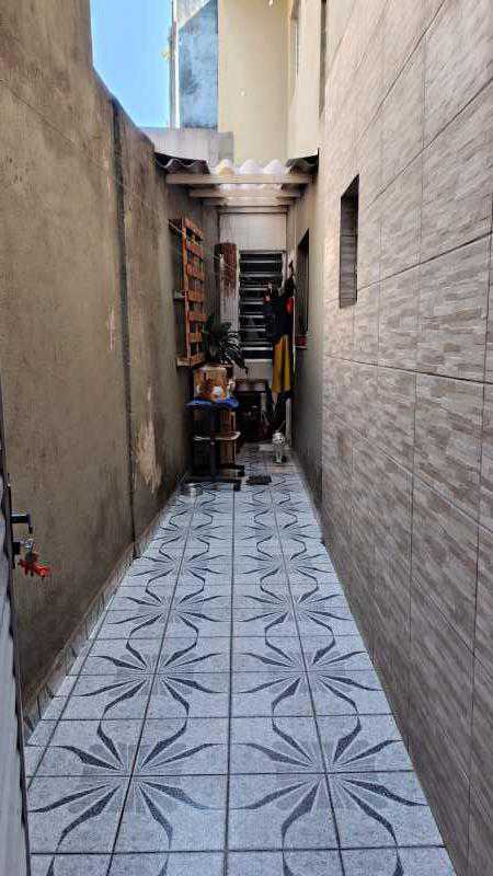 casa fundos - 28
