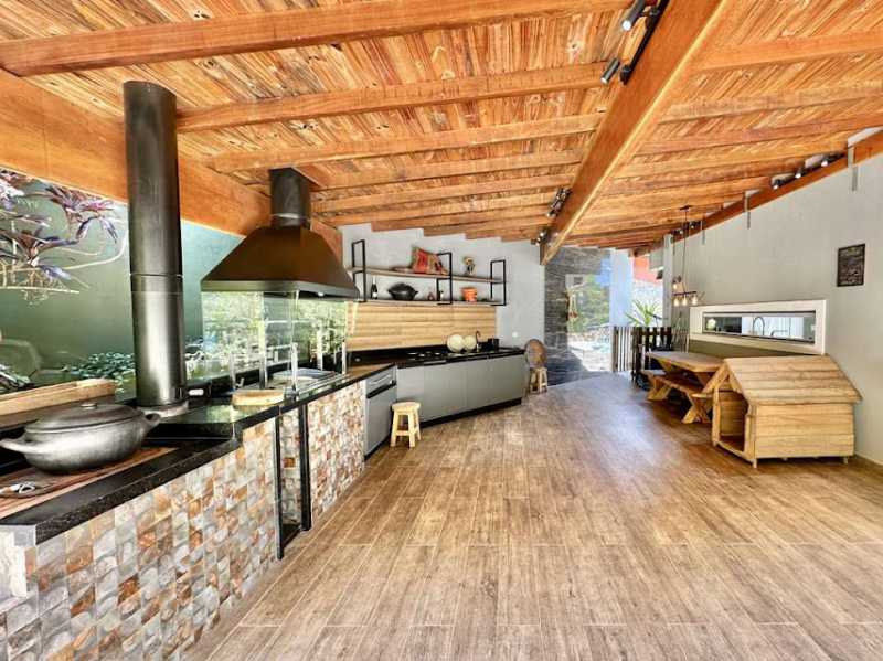 Conheça 31 17 do imóvel - Casa em Condomínio 4 quartos à venda Carapicuíba,SP Chácara Santa Lúcia - R$ 2.200.000 - WBCN40001 - 11 31 17 - 11